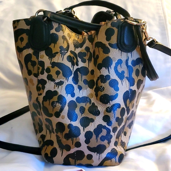 Coach leopard ocelot print Edie 28LI wild beast crossbody& Coach dust bag. - Picture 4 of 11